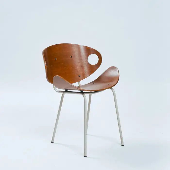 modernist Olof Kettunen Chair and Stool for Merivaara in plywood, Finland 1950s - COLLECTORS RDAM
