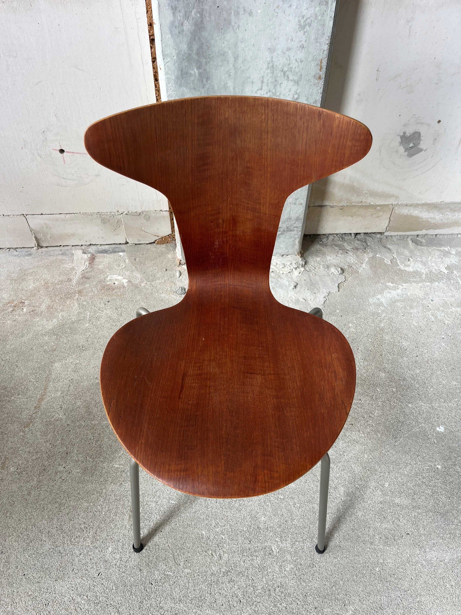Mosquito 3105 chairl Arne Jacobsen - COLLECTORS RDAM