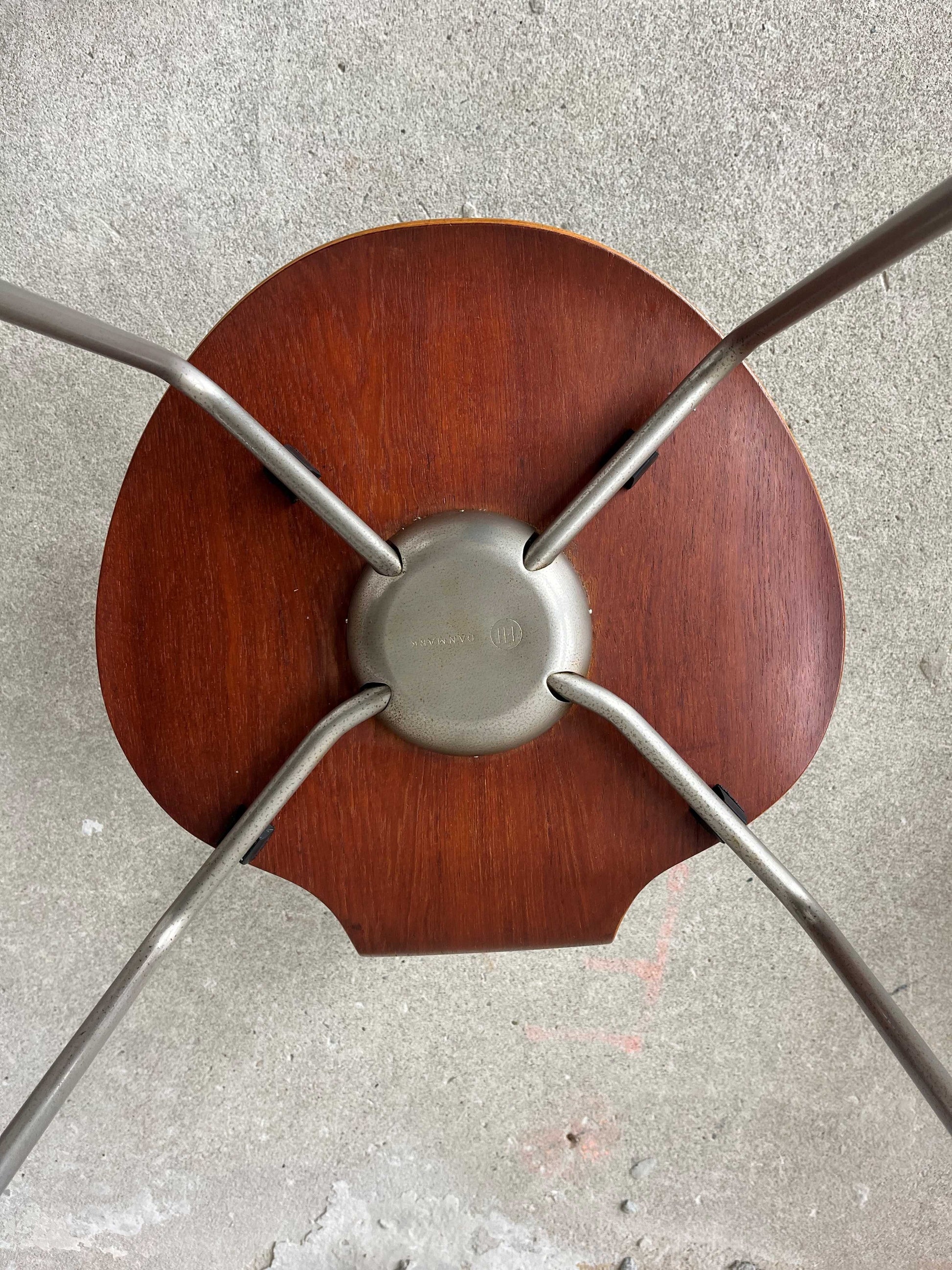 Mosquito 3105 chairl Arne Jacobsen - COLLECTORS RDAM