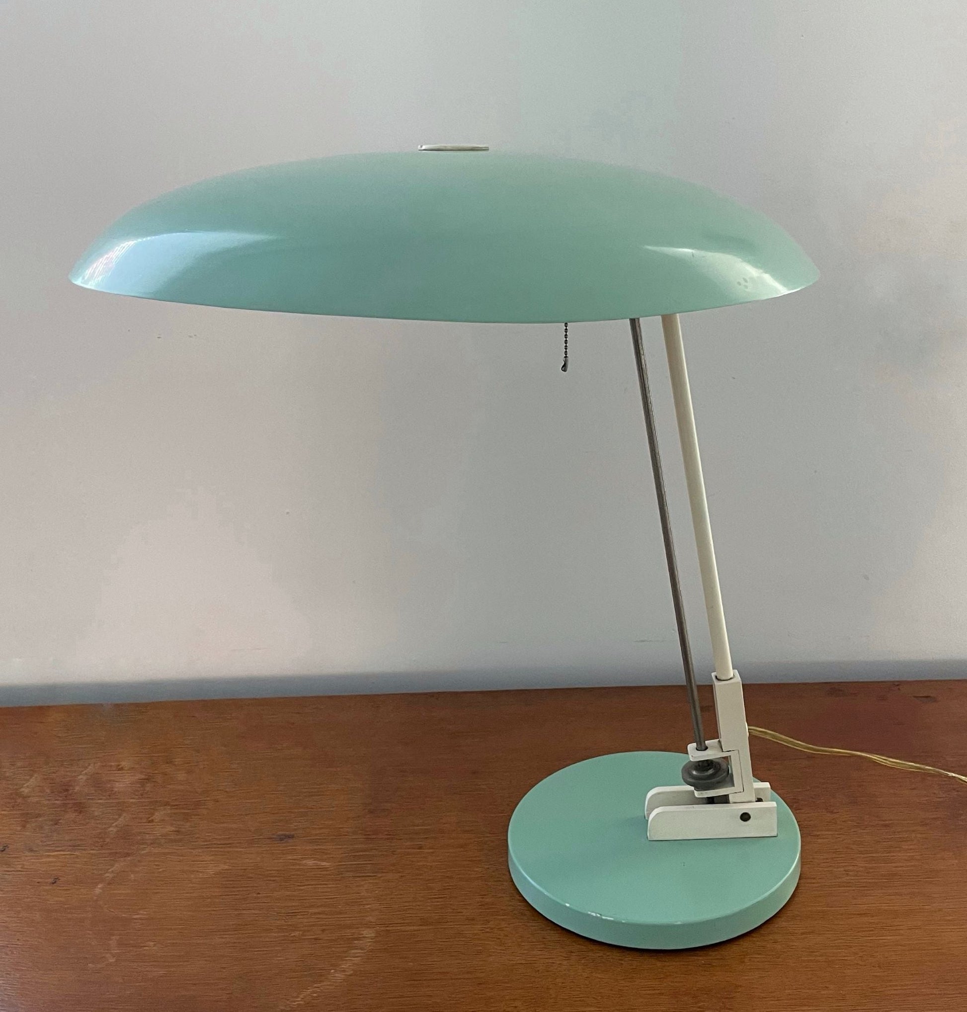 Nedalo industrial table lamp, Dutch design, 1950s - COLLECTORS RDAM