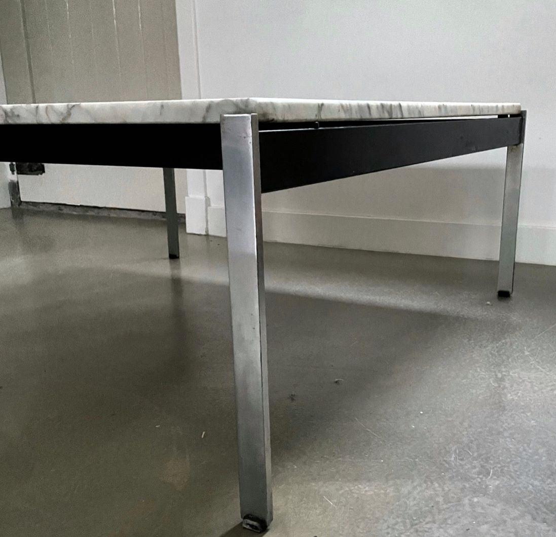 Rare 020 series marble coffee table, Kho Liang le for Artifort, 1950s - COLLECTORS RDAM