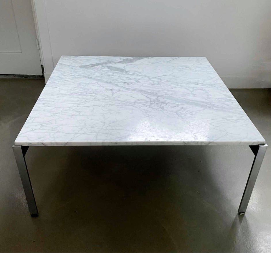 Rare 020 series marble coffee table, Kho Liang le for Artifort, 1950s - COLLECTORS RDAM