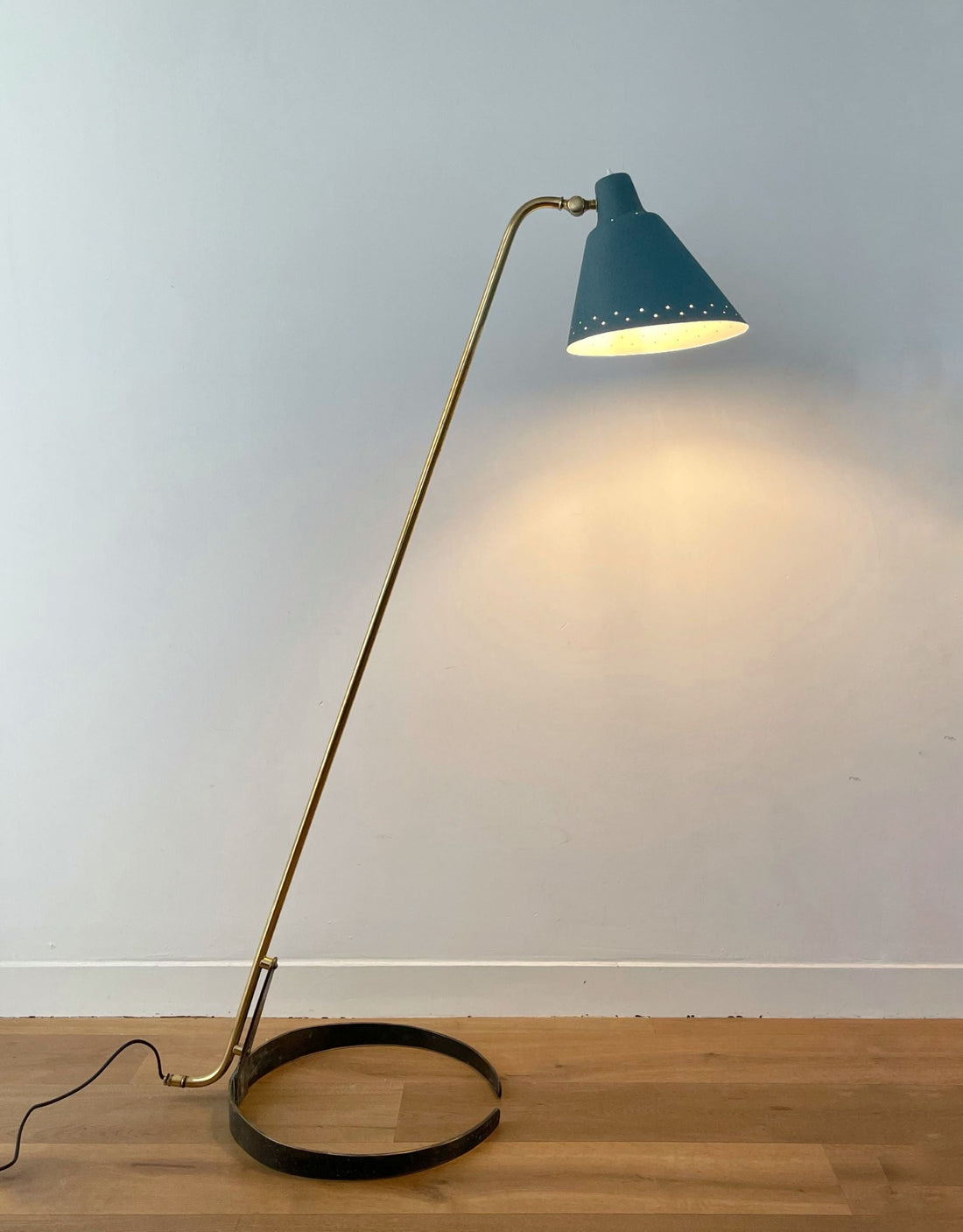 Rare floorlamp, ASEA Belysning, Sweden, 1950s - COLLECTORS RDAM